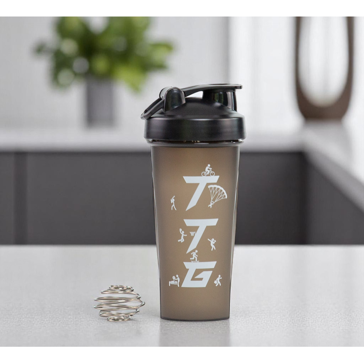 Shaker Bottle